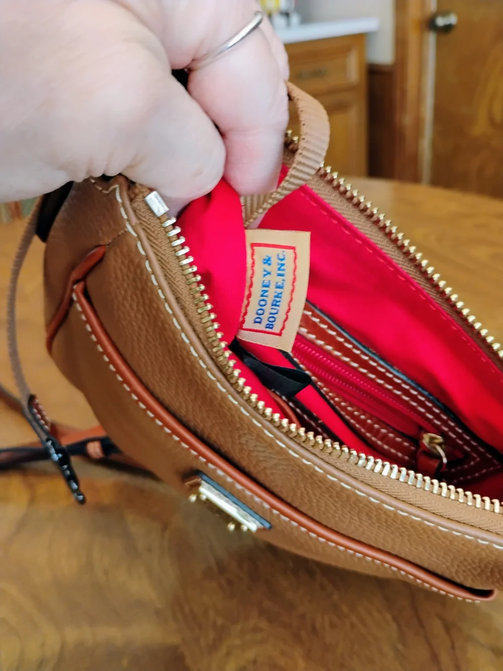 Dooney & Bourke 